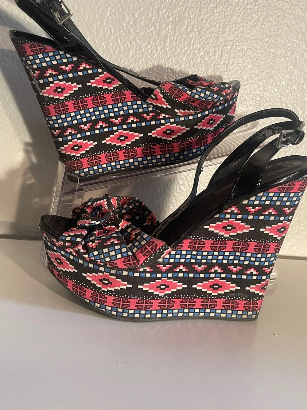 Forever 21 Black Slingback Platform Sandals